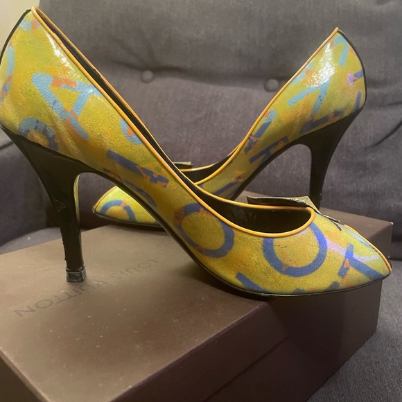 Limited Edition Runway Richard Prince for Louis Vuitton Heels - Picture 7 of 8